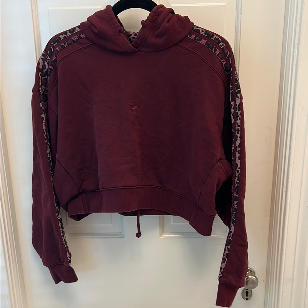 Adidas Red Cropped Hoodie with Long Sleeves and Relaxed Fit